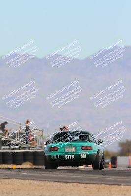 media/Feb-17-2024-Nasa AZ (Sat) [[ca3372609e]]/4-Race Group A/Session 2 Qualify (Turn 16)/
